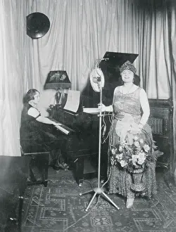 Cecile Arden in Studio