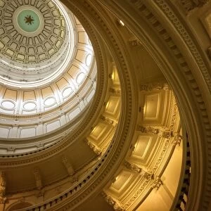 Images Dated 8th March 2015: Ceiling Of Dome Of Texas State Capitol Building