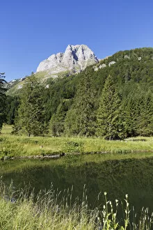Cellonsee lake with Cellon Mountain, Carnic Alps, seen from Ploecken Pass, Kotschach-Mauthen, Bezirk Hermagor, Karnten