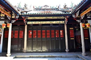 Images Dated 18th February 2016: Central courtyard Han Jiang temple Georgetown Penang Malaysia