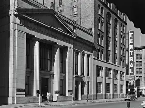 Pillar Prints: Central National Bank