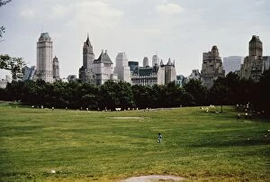 Images Dated 22nd October 2012: Central Park