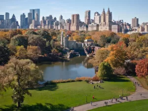Central Park, New York, USA Gallery: Central Park West Skyline in Autumn