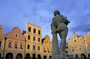 Null Prints: Central square, Telc