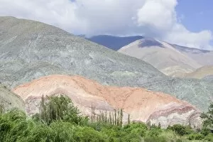 Images Dated 4th November 2012: Cerro de los Siete Colores or Hill of Seven Colors, Jujuy Province, Argentina