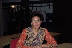 Huty33577 Prints: Charlayne Hunter-Gault