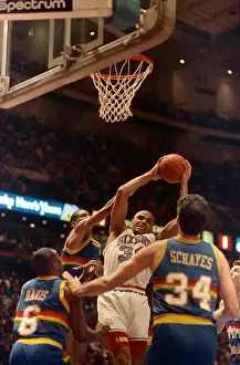 Charles Barkley and Dan Schayes Battling for Rebound