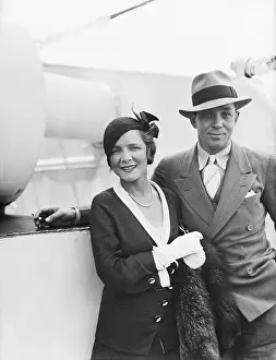 Screenwriter Prints: Charles Macarthur, Helen Hayes;Arm In Arm