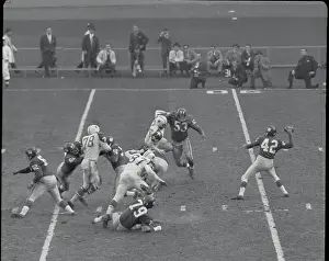 Charley Conerly Throwing Pass
