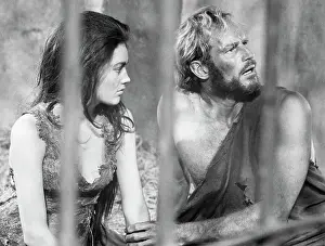 Charlton Heston and Linda Harrison in Planet Of The Apes