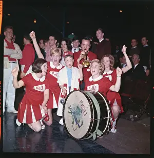 Cheer Leaders of Boston College