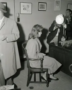Custody Prints: Cheryl Crane Seated In Custody
