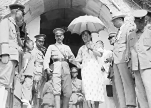 Parasol Prints: Chiang Kai-shek and Wife Leaving Tomb of Sun Yat-sen