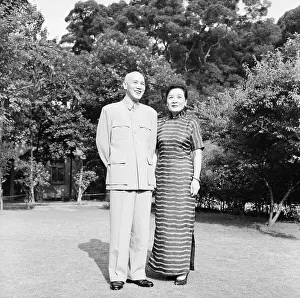 Taipei Prints: Chiang Kai-Shek With Wife Mei-Ling