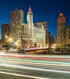 Images Dated 6th June 2015: Chicago Architecture and Night Trails