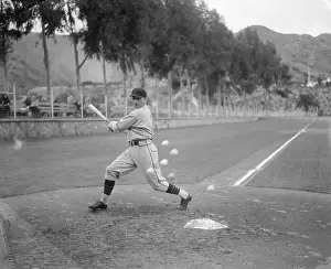 Chicago Cubs Player Kiki Cuyler in Batting Stance