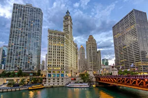 Cityscapes Prints Gallery: Chicago River and Michigan Avenue