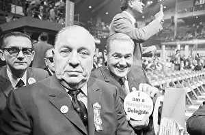 Button Prints: Chicago's Major Daley Backs Humphrey 1968