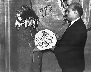 Presentation Prints: Chief Black Eagle Presenting Thunderbird Award