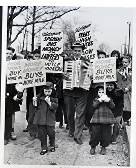 Picketing Prints: Children and Accordion Player Picketing
