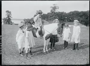 Huntington Prints: Children Admiring a Pony