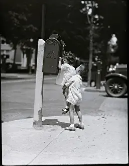 Mailbox Prints: Children Mailing Letter