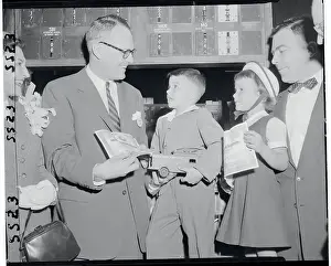 Children Receiving AT&T Shares
