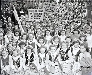 Traditional Style Prints: Children's Parade
