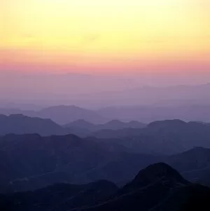 Images Dated 7th March 2006: China, Jinshanling section of Great Wall at sunset, near Beijing