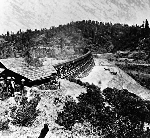 White, Huty Gallery: Chinese Railroad Workers