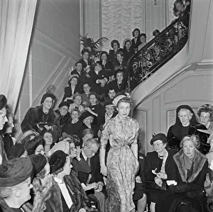 Christian Dior Summer 1948 Fashion Show