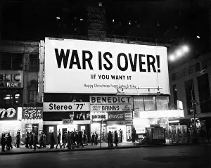 Billboard Prints: Christmas Peace Message from John Lennon and Yoko Ono