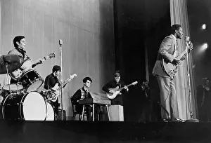 Chuck Berry Backed By The Blues Project In NY