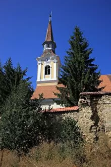 Fortification Collection: Church castle of Crit, German Deutsch-Kreuz, a locality in Transylvania, Romania