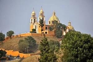 Images Dated 5th May 2011: Church of Iglesia Nuestra Senora de los Remedios on the ruins of the pre-Hispanic Pyramid of Cholula