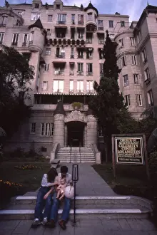9 11 15 Ochs Prints: Church Of Scientology Celebrity Centre