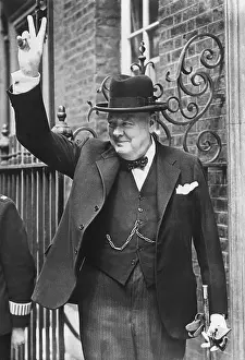 Churchill Making Victory Sign