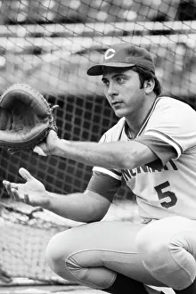 Squatting Prints: Cincinnati Reds Catcher Johnny Bench