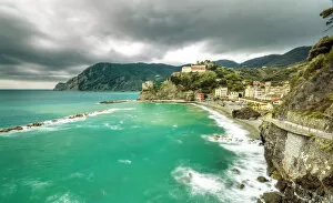 Images Dated 9th October 2014: Cinque Terre coastline villages, La Spezia, Italy