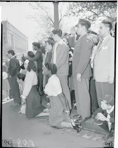 Gutter Prints: Citizens Kneeling and Saluting