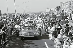 Mumbai Prints: Citizens Welcoming Astronauts