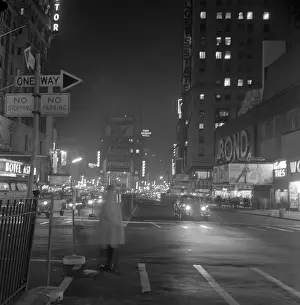 Headlight Prints: City Mourns Kennedy