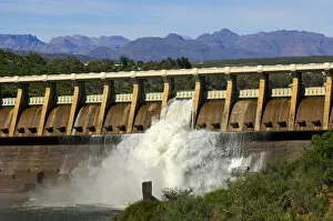 Images Dated 14th August 2009: Clanwilliam Dam on the Olifants River with open flood gates, Clanwilliam, Western Cape
