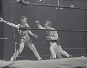 Clarence Burman Attacking Joe Louis