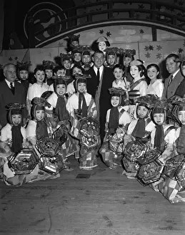 Clark Gable Posing With Geisha Girls