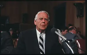 Clark Gifford at Microphones