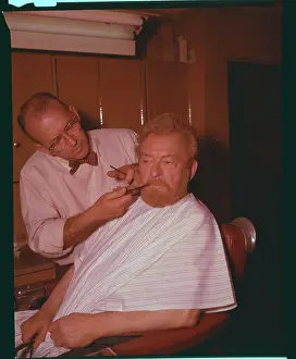 Patience Prints: Claude Rains Getting His Hair Dyed