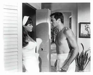 Lac0031 Prints: Claudia Cardinale And Tony Curtis In Don't Make Waves
