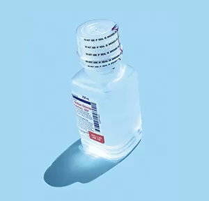 Images Dated 21st August 2013: Clear Medicine Bottle