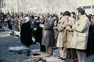 Huty35338 Prints: US Clergyman At Prayer Meeting In Tehran
